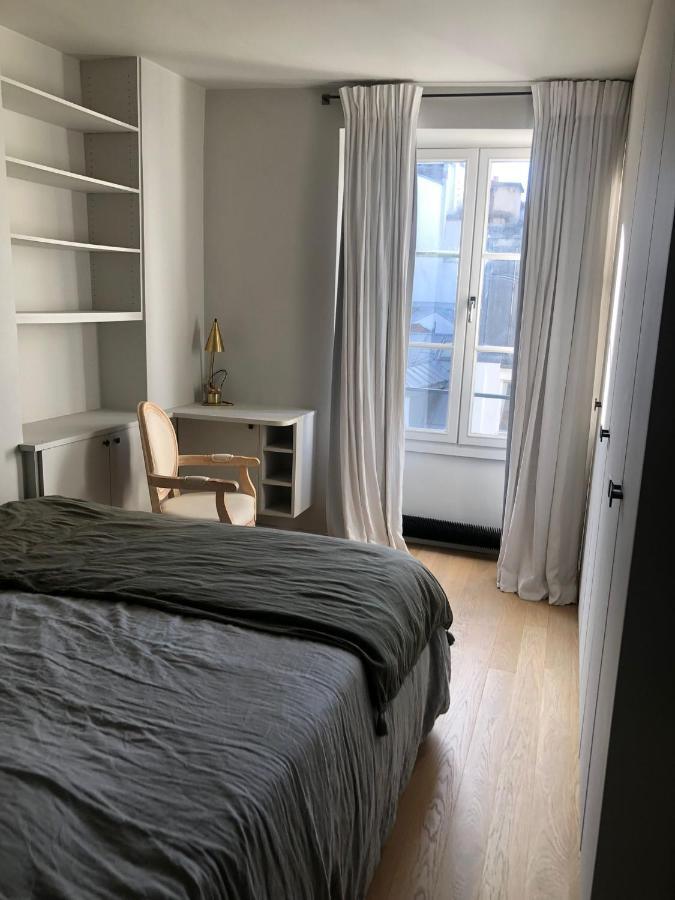 Apartment Saint-Germain Des Pres Paris Exteriör bild