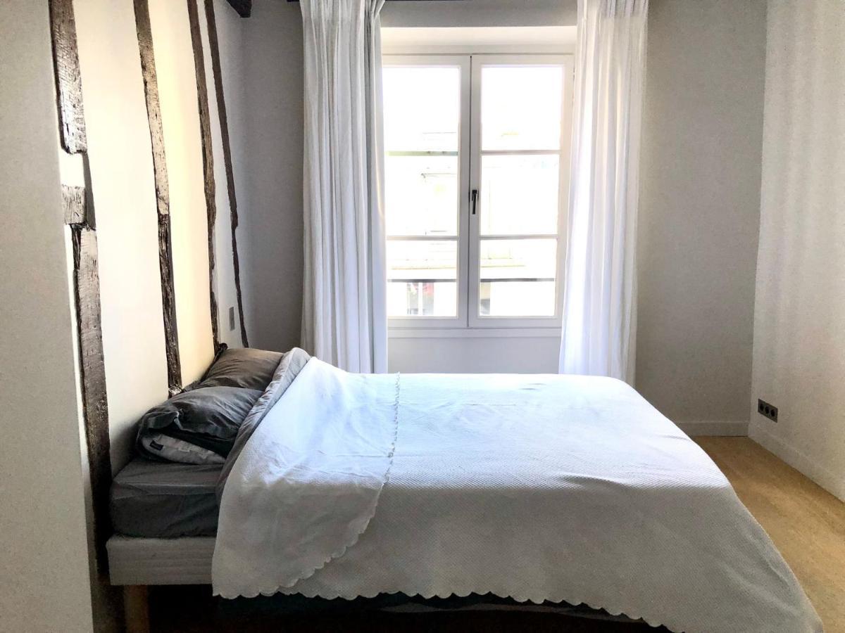 Apartment Saint-Germain Des Pres Paris Exteriör bild